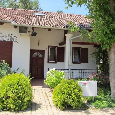 Villa Patio Экстерьер фото