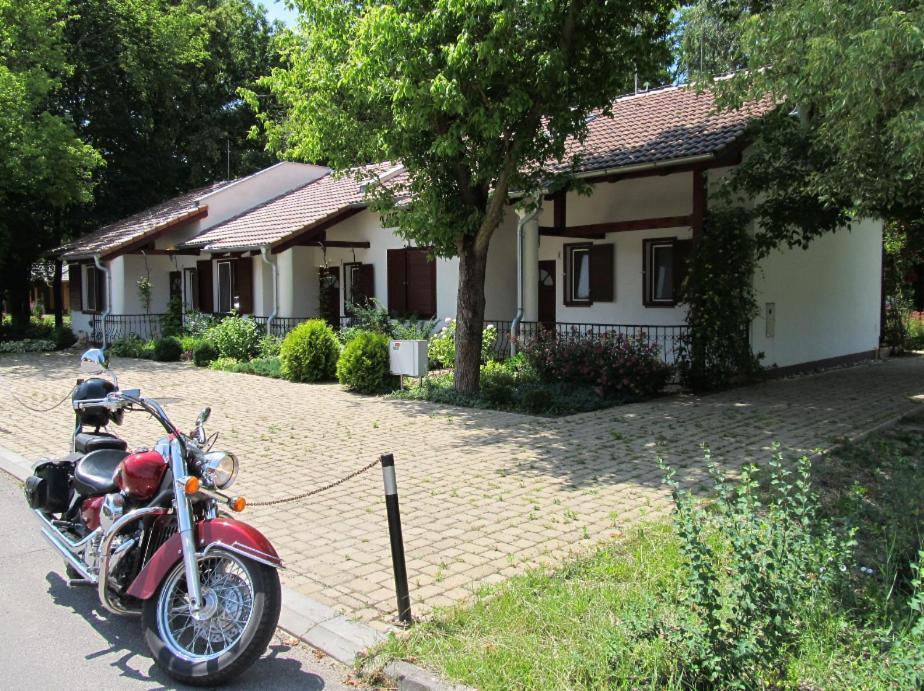 Villa Patio Экстерьер фото